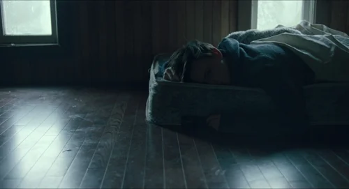 Still frame 57 from The Lodge (2019) directed by Severin Fiala, Veronika Franz