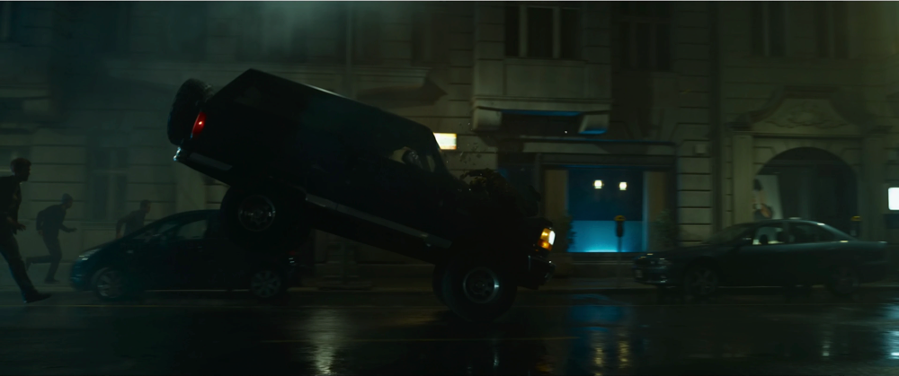 Still frame 195 from The Matrix Resurrections (2021) directed by Lana Wachowski