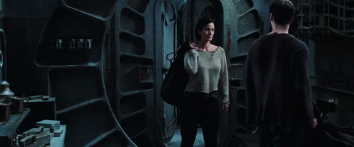 Still frame 105 from The Matrix Revolutions (2003) directed by Lana Wachowski, Lilly Wachowski