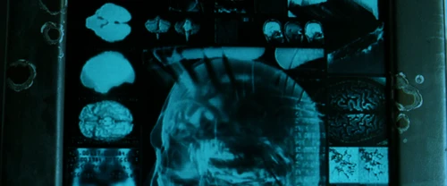 Still frame 76 from The Matrix (1999) directed by Lana Wachowski, Lilly Wachowski
