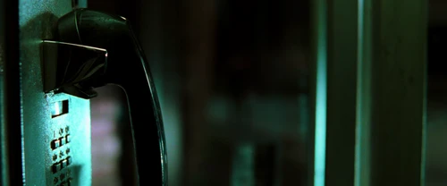 Still frame 8 from The Matrix (1999) directed by Lana Wachowski, Lilly Wachowski