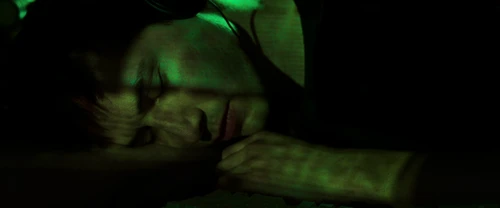 Still frame 10 from The Matrix (1999) directed by Lana Wachowski, Lilly Wachowski