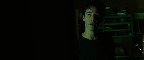Still frame 14 from The Matrix (1999) directed by Lana Wachowski, Lilly Wachowski