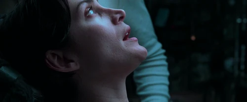 Still frame 203 from The Matrix (1999) directed by Lana Wachowski, Lilly Wachowski