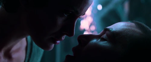 Still frame 213 from The Matrix (1999) directed by Lana Wachowski, Lilly Wachowski