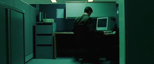 Still frame 27 from The Matrix (1999) directed by Lana Wachowski, Lilly Wachowski