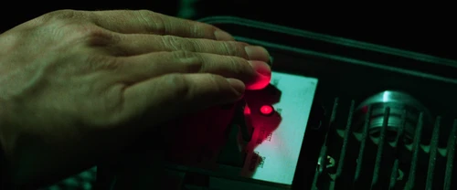 Still frame 51 from The Matrix (1999) directed by Lana Wachowski, Lilly Wachowski
