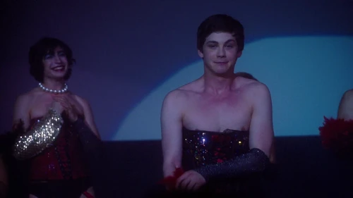Still frame 123 from The Perks of Being a Wallflower (2012) directed by Stephen Chbosky