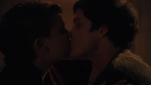 Still frame 139 from The Perks of Being a Wallflower (2012) directed by Stephen Chbosky