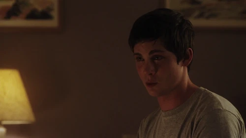 Still frame 204 from The Perks of Being a Wallflower (2012) directed by Stephen Chbosky