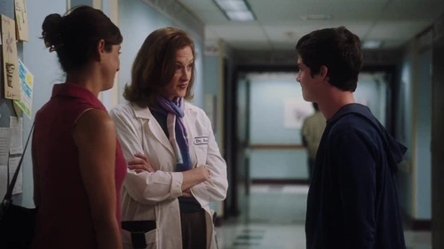 Still frame 211 from The Perks of Being a Wallflower (2012) directed by Stephen Chbosky