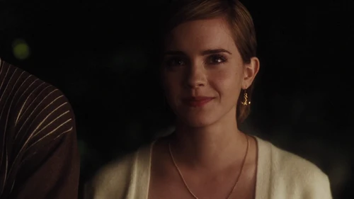 Still frame 214 from The Perks of Being a Wallflower (2012) directed by Stephen Chbosky