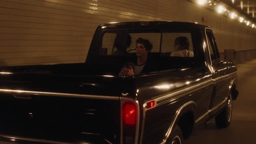 Still frame 217 from The Perks of Being a Wallflower (2012) directed by Stephen Chbosky