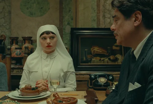 Still frame 99 from The Phoenician Scheme (2025) directed by Wes Anderson