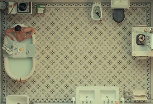 Still frame 103 from The Phoenician Scheme (2025) directed by Wes Anderson