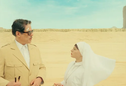 Still frame 136 from The Phoenician Scheme (2025) directed by Wes Anderson