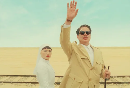 Still frame 138 from The Phoenician Scheme (2025) directed by Wes Anderson