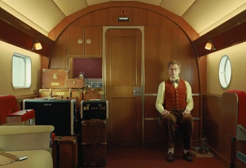 Still frame 191 from The Phoenician Scheme (2025) directed by Wes Anderson