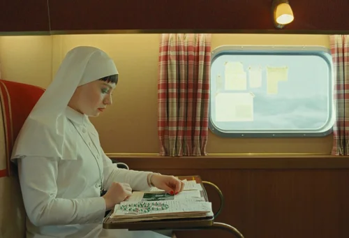 Still frame 194 from The Phoenician Scheme (2025) directed by Wes Anderson