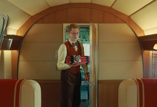 Still frame 199 from The Phoenician Scheme (2025) directed by Wes Anderson