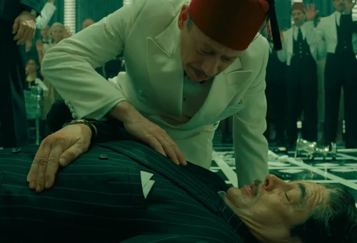 Still frame 222 from The Phoenician Scheme (2025) directed by Wes Anderson