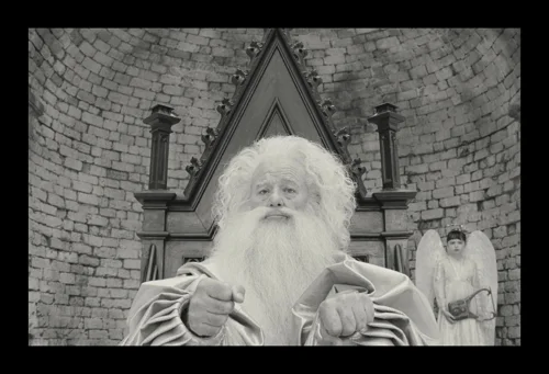 Still frame 309 from The Phoenician Scheme (2025) directed by Wes Anderson