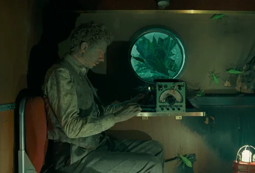 Still frame 322 from The Phoenician Scheme (2025) directed by Wes Anderson