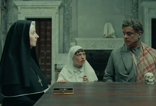 Still frame 343 from The Phoenician Scheme (2025) directed by Wes Anderson