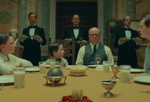 Still frame 351 from The Phoenician Scheme (2025) directed by Wes Anderson