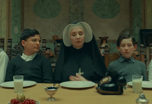 Still frame 352 from The Phoenician Scheme (2025) directed by Wes Anderson
