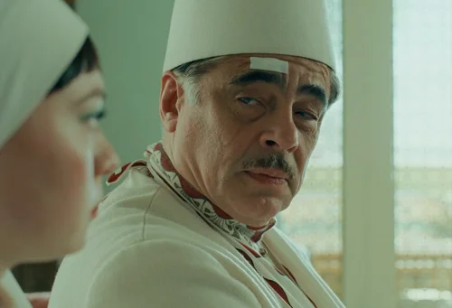 Still frame 374 from The Phoenician Scheme (2025) directed by Wes Anderson