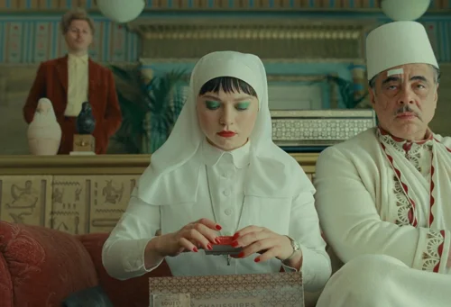 Still frame 377 from The Phoenician Scheme (2025) directed by Wes Anderson