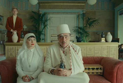 Still frame 380 from The Phoenician Scheme (2025) directed by Wes Anderson
