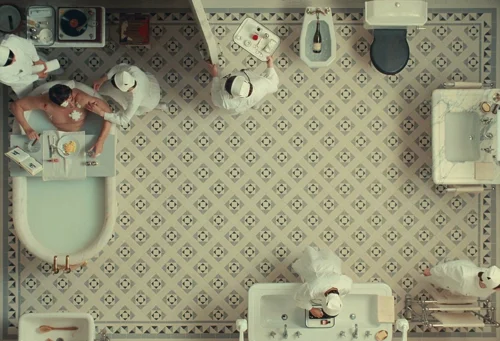 Still frame 25 from The Phoenician Scheme (2025) directed by Wes Anderson