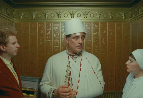 Still frame 385 from The Phoenician Scheme (2025) directed by Wes Anderson