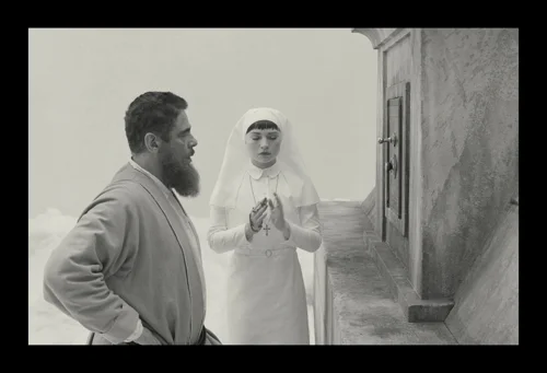 Still frame 416 from The Phoenician Scheme (2025) directed by Wes Anderson