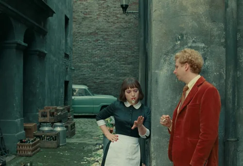 Still frame 426 from The Phoenician Scheme (2025) directed by Wes Anderson