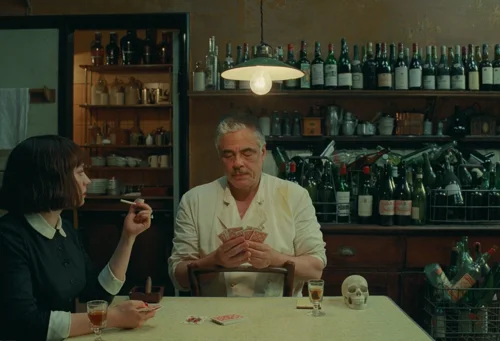 Still frame 430 from The Phoenician Scheme (2025) directed by Wes Anderson