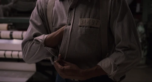 Still frame 86 from The Shawshank Redemption (1994) directed by Frank Darabont