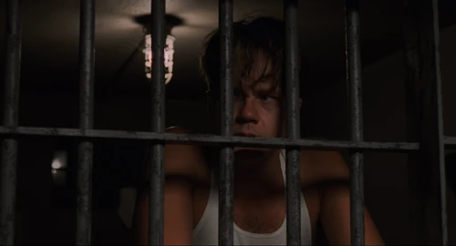 Still frame 92 from The Shawshank Redemption (1994) directed by Frank Darabont