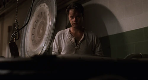 Still frame 98 from The Shawshank Redemption (1994) directed by Frank Darabont