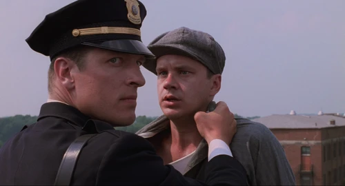 Still frame 114 from The Shawshank Redemption (1994) directed by Frank Darabont