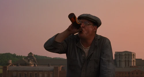 Still frame 115 from The Shawshank Redemption (1994) directed by Frank Darabont