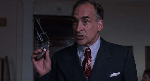 Still frame 14 from The Shawshank Redemption (1994) directed by Frank Darabont