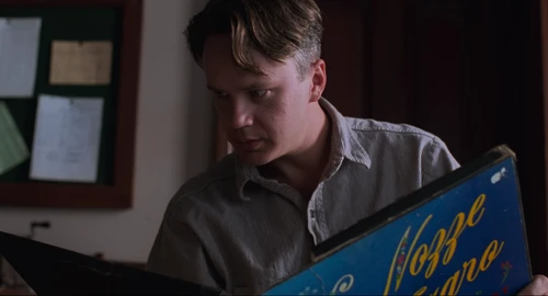 Still frame 202 from The Shawshank Redemption (1994) directed by Frank Darabont