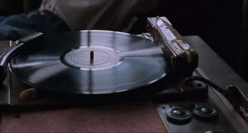 Still frame 211 from The Shawshank Redemption (1994) directed by Frank Darabont