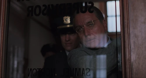 Still frame 215 from The Shawshank Redemption (1994) directed by Frank Darabont