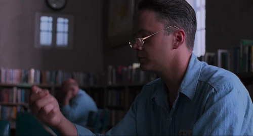 Still frame 274 from The Shawshank Redemption (1994) directed by Frank Darabont