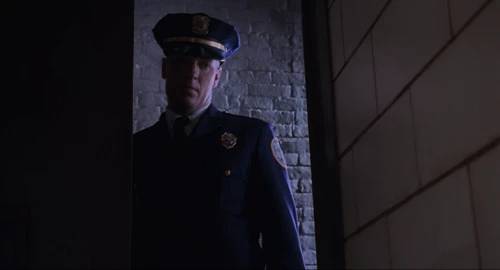 Still frame 304 from The Shawshank Redemption (1994) directed by Frank Darabont