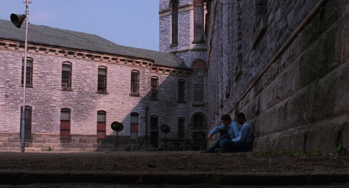 Still frame 320 from The Shawshank Redemption (1994) directed by Frank Darabont
